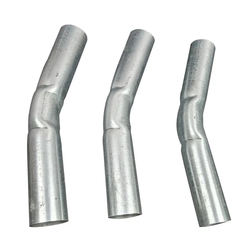 Conector de tubo em arco